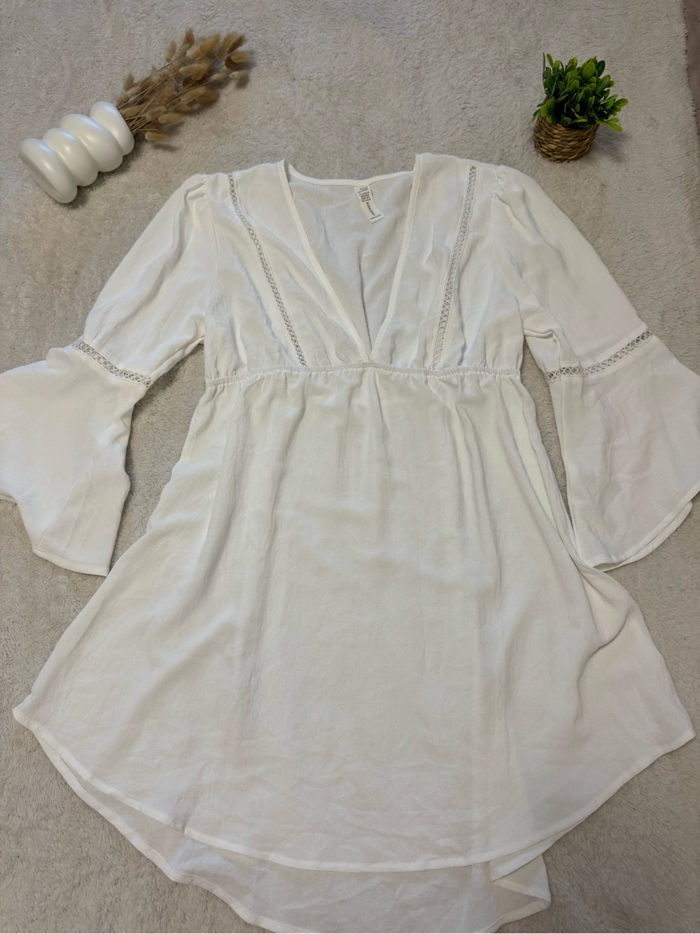 NEW White Bell-Sleeve Beach Cover-Up Dress Size XL